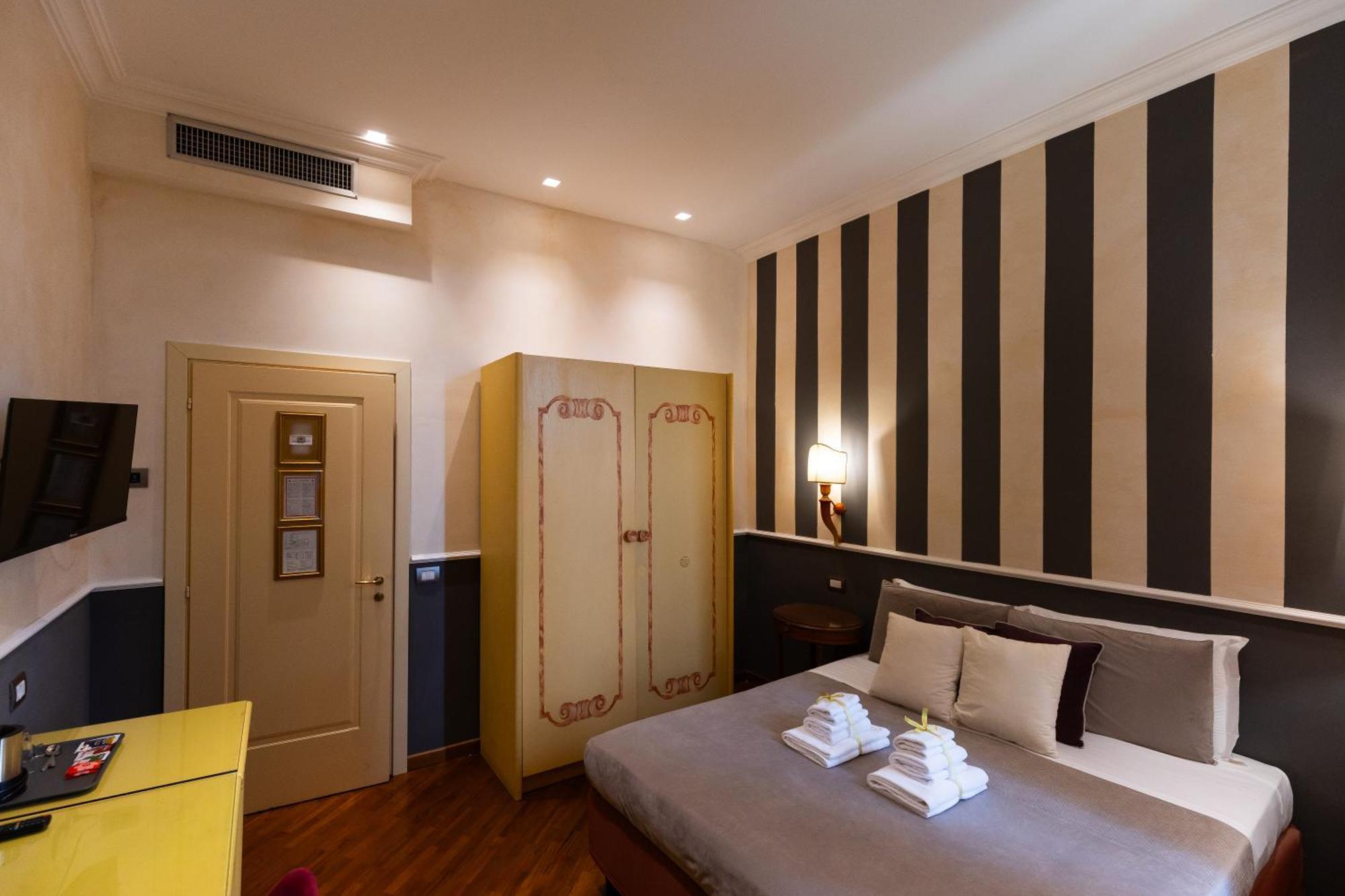 S.Maria Novella Dream Suites Florence Exterior photo